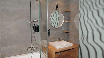 Selma Spa+
