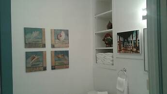 Astor Bridge Marina & Motel