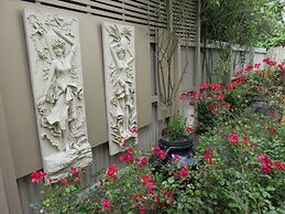 Athena Motel & Apartments