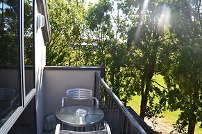 Athena Motel & Apartments