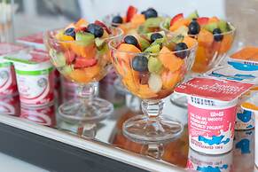 Bar T Nique Guest House