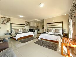 Bar T Nique Guest House