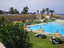 Hotel Les Palmiers Beach Holiday Village