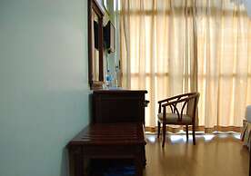 Mc-Ellys Hotel