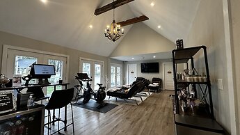 Phineas Swann Inn & Spa