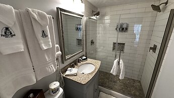 Phineas Swann Inn & Spa