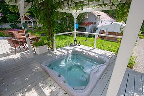 Phineas Swann Inn & Spa