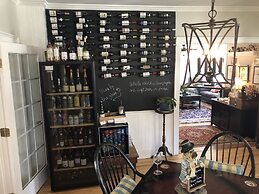 Phineas Swann Inn & Spa