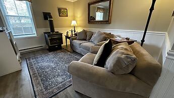 Phineas Swann Inn & Spa