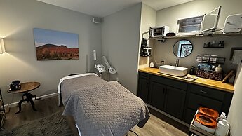 Phineas Swann Inn & Spa