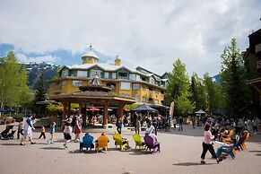 Whistler Town Plaza