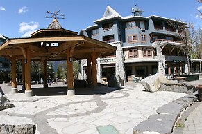 Whistler Town Plaza