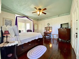 Penny Farthing Inn