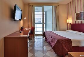 UNA HOTELS The One Milano