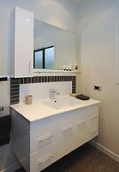 City Lights Boutique Lodge