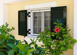 Sebastians Family Hotel & Taverna