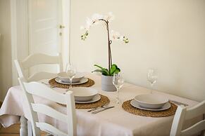 Sebastians Family Hotel & Taverna