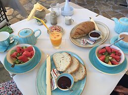 Sebastians Family Hotel & Taverna