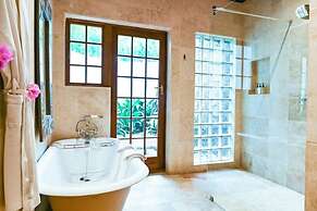 Woodall Country House & Spa