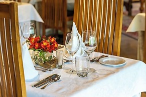 Woodall Country House & Spa