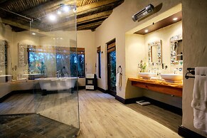 Woodall Country House & Spa