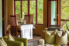 Woodall Country House & Spa