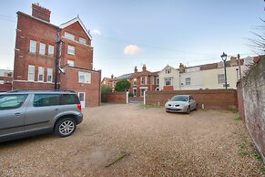 Stattons Hotel & Restaurant