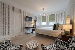 Stattons Hotel & Restaurant