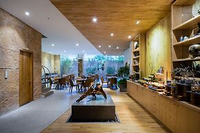 Silverland Yen Hotel