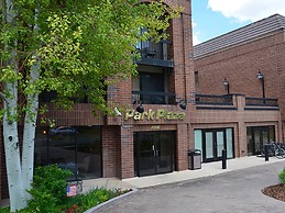 Raintree's Park Plaza Park City