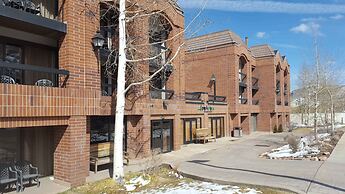 Raintree's Park Plaza Park City