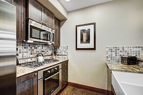 One Ski Hill Place, A RockResort