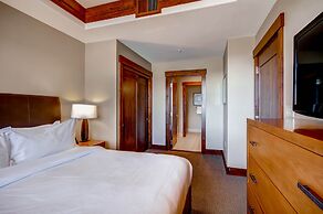 One Ski Hill Place, A RockResort