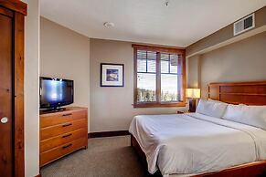 One Ski Hill Place, A RockResort