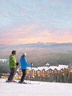 One Ski Hill Place, A RockResort