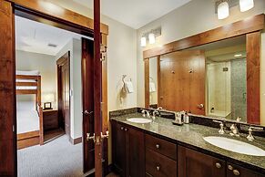 One Ski Hill Place, A RockResort