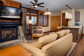 One Ski Hill Place, A RockResort