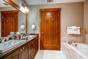 One Ski Hill Place, A RockResort