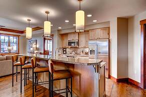 One Ski Hill Place, A RockResort