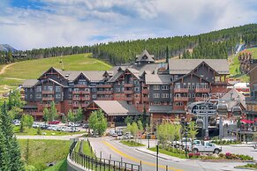 One Ski Hill Place, A RockResort