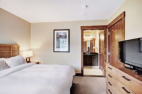 One Ski Hill Place, A RockResort