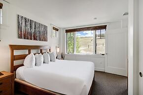 One Ski Hill Place, A RockResort