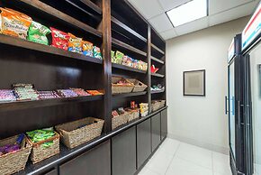 Wingate by Wyndham Lake Charles Casino Area