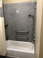 Wingate by Wyndham Lake Charles Casino Area