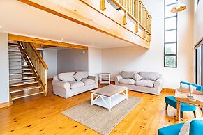 Boardwalk Lodge - self-catering