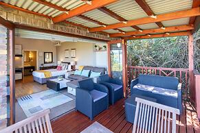 Boardwalk Lodge - self-catering