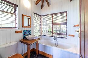 Boardwalk Lodge - self-catering