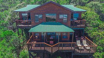 Boardwalk Lodge - self-catering