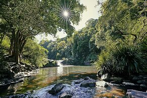 Narrows Escape Rainforest Retreat
