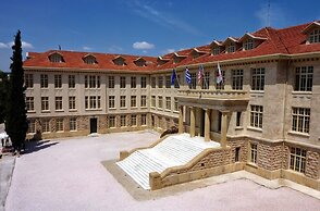 Anastazia Luxury Suites & Rooms